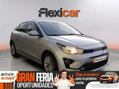 Occasion Kia Rio 84 PK (61 kW) 2021 Grijs