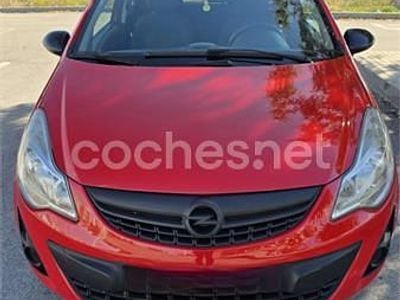 Rojo Usado 2011 Opel Corsa Color Edition Berlina | 3900 € (Precio justo)