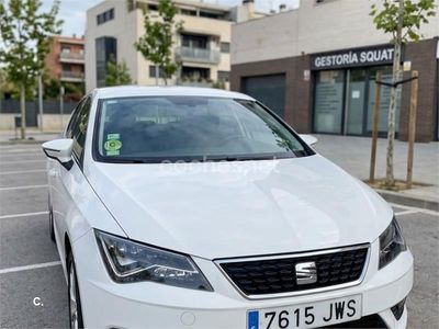 Usado Seat Leon Style 115 CV (84 kW) 2017 Blanco Berlina