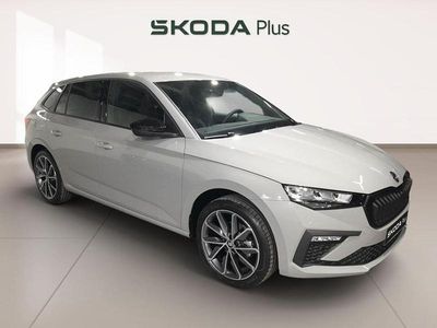 Usado Skoda Scala 116 CV (85 kW) 2025 Gris Utilitario