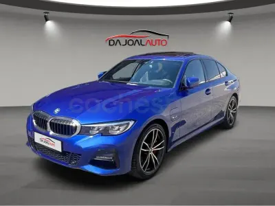 Usado BMW 330e 292 CV (214 kW) 2021 Azul Berlina