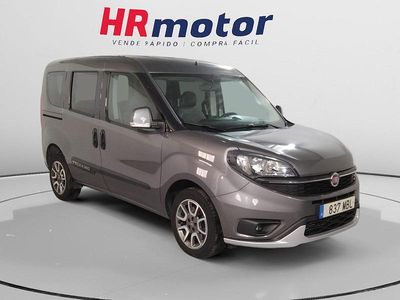 Gris Usado 2022 Fiat Doblò Trekking Monovolumen | 16.190 € (Precio justo)