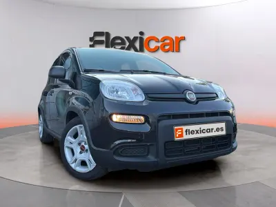 Usado Fiat Panda 71 CV (52 kW) 2023 Negro Utilitario