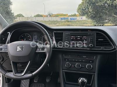Blanco Usado 2014 Seat Leon ST Ecomotive Familiar | 4300 €