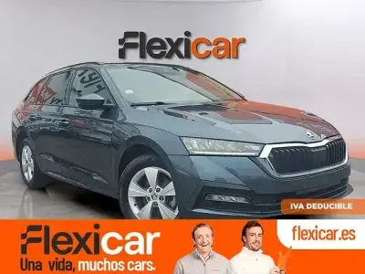 Usado Skoda Octavia Active 115 CV (84 kW) 2021 Gris