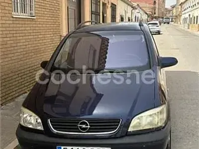 Usado Opel Zafira Elegance 100 CV (73 kW) 2003 Azul Monovolumen