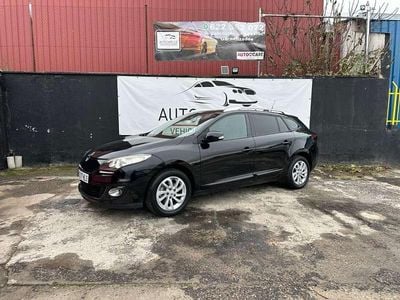 Usado Renault Mégane GrandTour Expression 116 CV (85 kW) 2012 Negro Familiar