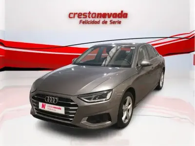 Usado Audi A4 Advanced Plus 136 CV (100 kW) 2021 Gris Berlina