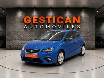 Usado Seat Ibiza FR 115 CV (84 kW) 2025 Azul Utilitario