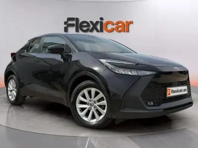 Usado Toyota C-HR Active 140 CV (102 kW) 2024 Negro SUV