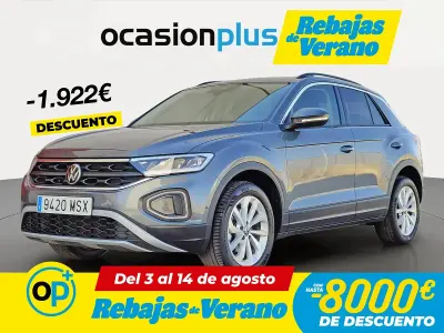 Usado VW T-Roc Life 110 CV (80 kW) 2024 Gris SUV