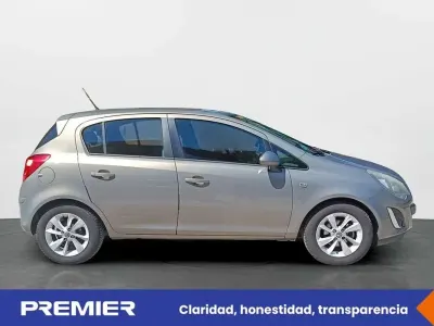 Usado Opel Corsa Excellence 90 CV (66 kW) 2014 Gris Utilitario