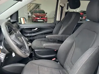 Usado Mercedes V220 Avantgarde 163 CV (119 kW) 2014 Beige Monovolumen