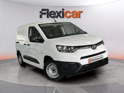 Usado Toyota Proace Verso Active 131 CV (96 kW) 2022 Blanco Familiar