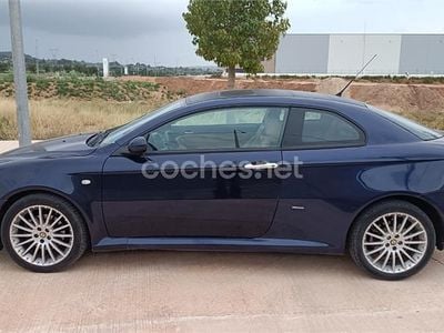 Azul Usado 2004 Alfa Romeo GT Distinctive Coupe | 3200 € (Caro)