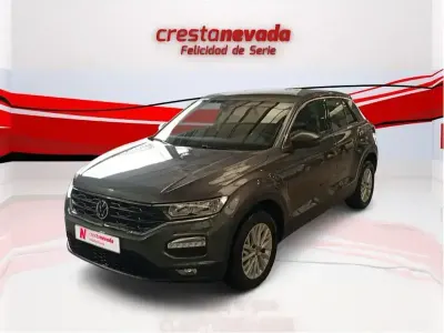 Usado VW T-Roc Edition 115 CV (84 kW) 2021 Gris SUV