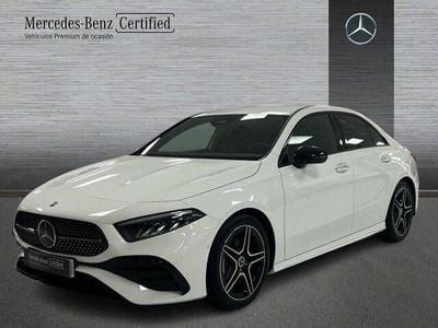 Usado Mercedes A200 AMG line 150 CV (110 kW) 2024 Blanco Berlina