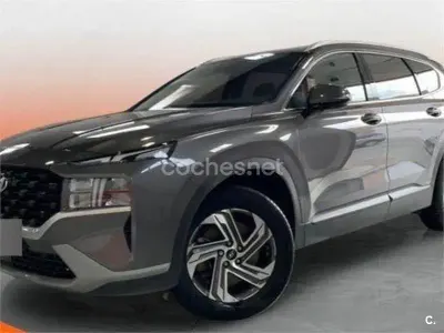 Usado Hyundai Santa Fe 202 CV (148 kW) 2022 Gris / plata SUV