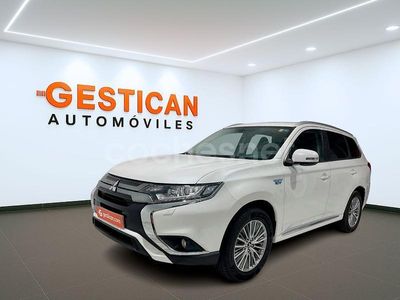 Mitsubishi Outlander P-HEV
