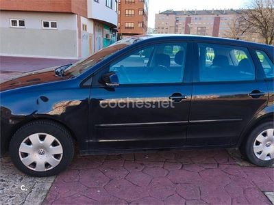 Usado VW Polo Match 75 CV (55 kW) 2006 Negro Utilitario