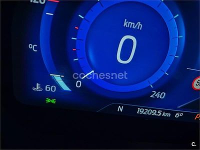 Usado Ford Kuga ST-Line 225 CV (165 kW) 2024 Blanco SUV