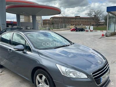 Usado Peugeot 508 Active 140 CV (102 kW) 2013 Gris / plata Berlina