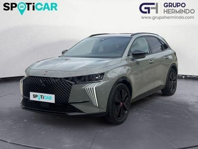 Usado DS Automobiles DS7 Crossback Performance 225 CV (165 kW) 2023 Gris / plata SUV