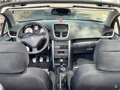 Begagnad Peugeot 207 CC Sport 150 HK (110 kW) 2007 Blå Cab