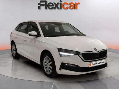Blanco Usado 2021 Skoda Scala Ambition Utilitario | 12.490 € (Precio justo)