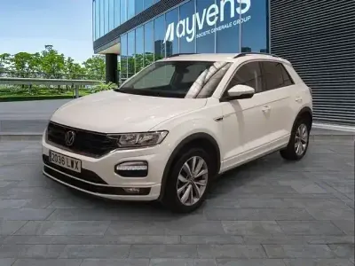 Usado VW T-Roc Advance 110 CV (80 kW) 2022 Blanco SUV