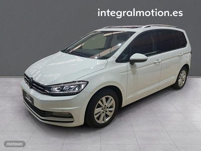 Blanco Usado 2020 VW Touran Advance Monovolumen | 23.900 € (Precio justo)
