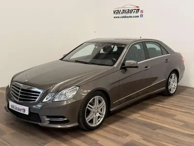 Usado Mercedes E300 Avantgarde 231 CV (169 kW) 2012 Marrón Berlina