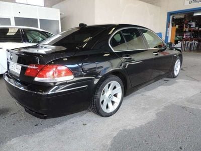 BMW 730