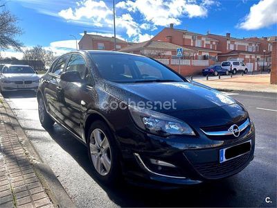 Usado Opel Astra Sport 110 CV (80 kW) 2012 Negro Berlina