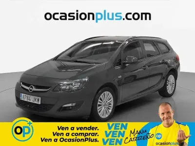 Usado Opel Astra Selective 136 CV (100 kW) 2015 Gris Familiar