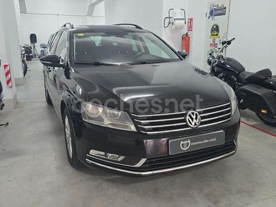 Negro Usado 2012 VW Passat Advance Familiar | 6990 € (Un poco caro)