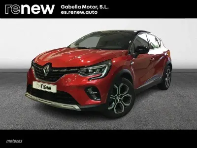 Usado Renault Captur 143 CV (105 kW) 2023 Rojo SUV