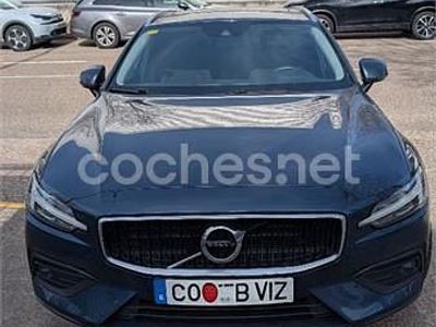 Usado Volvo V60 Momentum 197 CV (144 kW) 2020 Azul Familiar