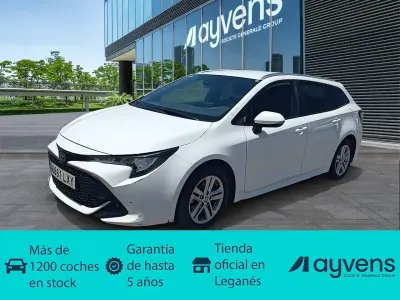 Usado Toyota Corolla Business Edition 122 CV (89 kW) 2022 Blanco Familiar