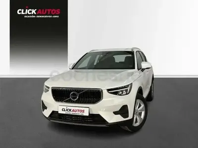 Usado Volvo XC40 Core 163 CV (119 kW) 2023 Blanco SUV