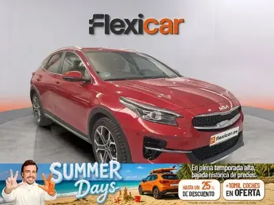 Usado Kia XCeed 120 CV (88 kW) 2022 Rojo SUV