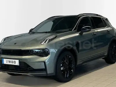 Nuevo Lynk & Co 01 276 CV (202 kW) 2026 Verde SUV