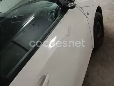 Usado Skoda Fabia 60 CV (44 kW) 2009 Blanco Berlina