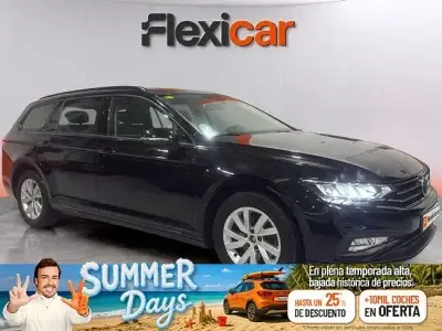 Usado VW Passat Business 120 CV (88 kW) 2020 Gris Familiar