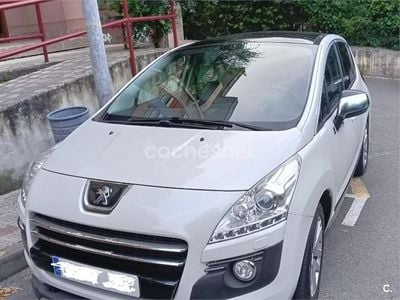 Usado Peugeot 3008 200 CV (147 kW) 2012 Blanco Familiar