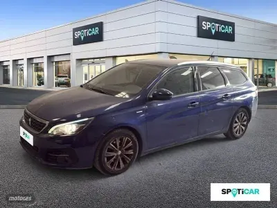 Usado Peugeot 308 SW Style 130 CV (95 kW) 2018 Azul Familiar