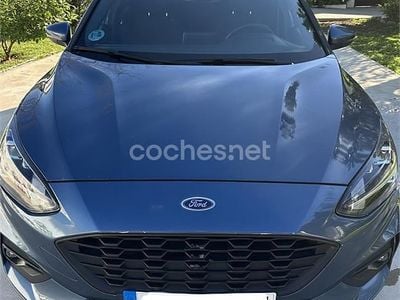 Käytetty Ford Focus ST-Line 120 HP (88 kW) 2018 Harmaa Sedan