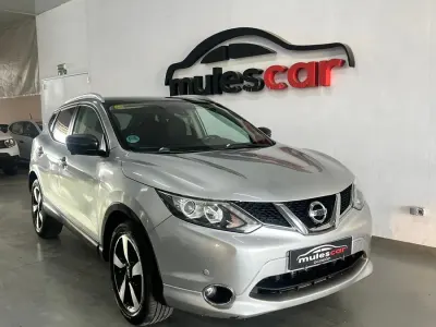 Usado Nissan Qashqai N-Vision 130 CV (95 kW) 2015 Plata SUV