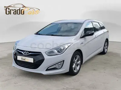 Usado Hyundai i40 GLS 136 CV (100 kW) 2011 Blanco Familiar