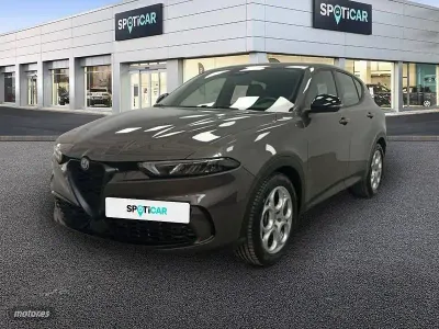 Usado Alfa Romeo Tonale Sprint 130 CV (95 kW) 2023 Gris SUV